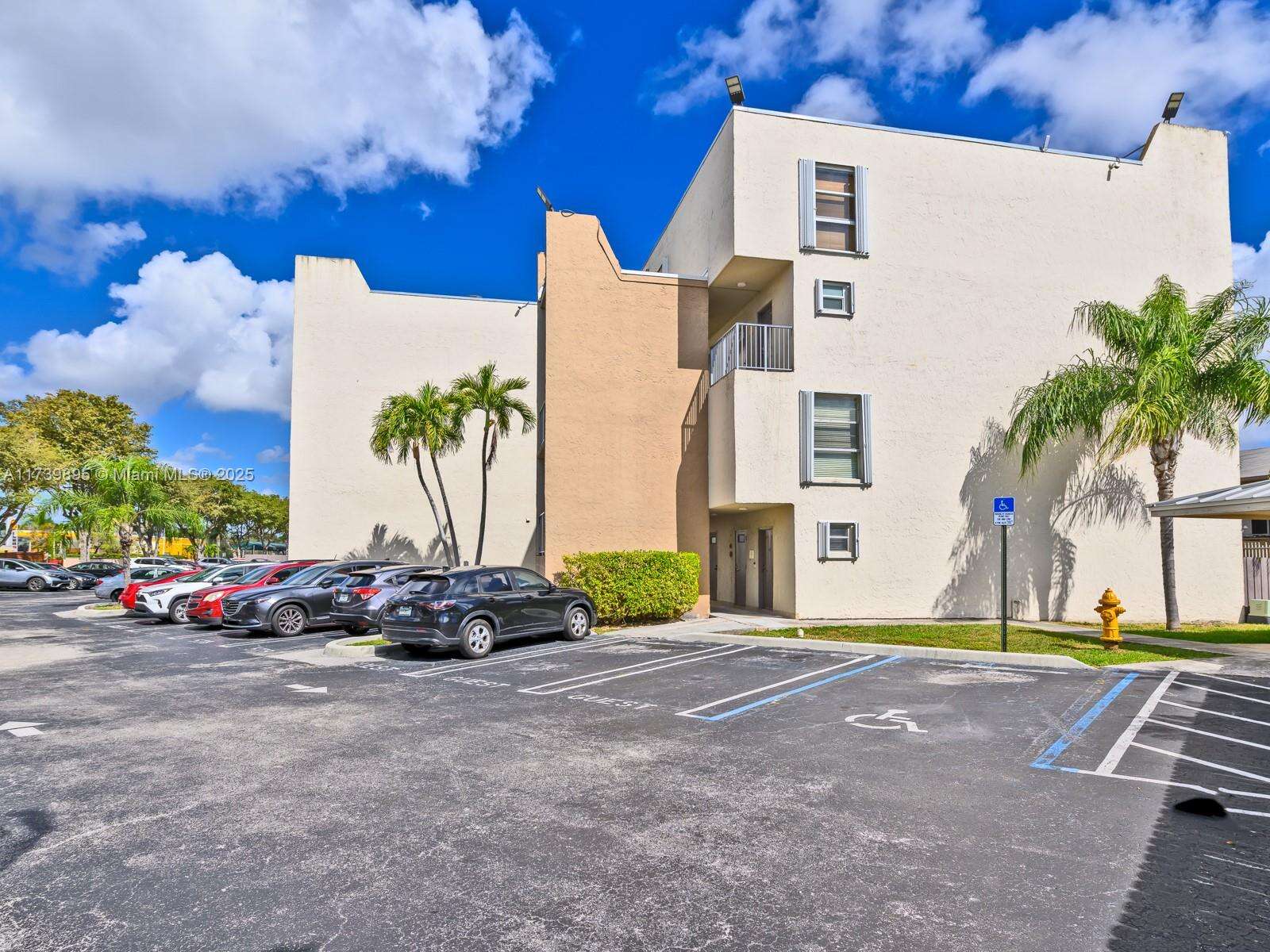 The Berkeley | Unit #114 Unit #114 | Picture 20