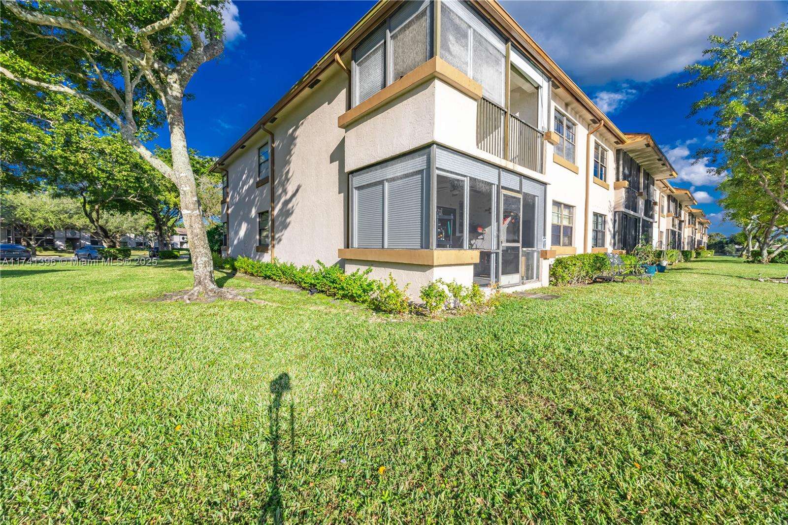 Tamarac Gardens Condominium No 5 | Unit #111 Unit #111 | Picture 34