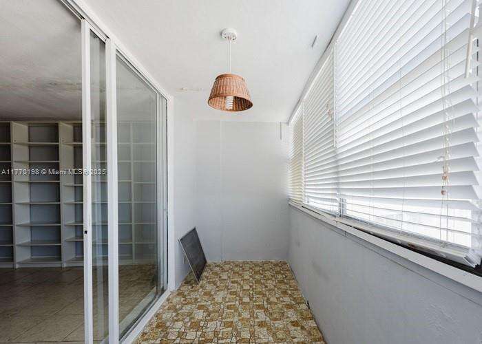 Lake Point Tower Condominium | Unit #PH-9 Unit #PH-9 | Picture 15