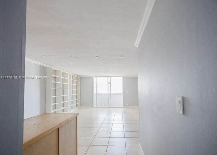 Lake Point Tower Condominium | Unit #PH-9 Unit #PH-9 | Picture 17