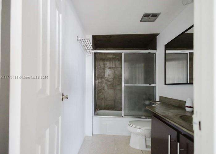 Lake Point Tower Condominium | Unit #PH-9 Unit #PH-9 | Picture 23