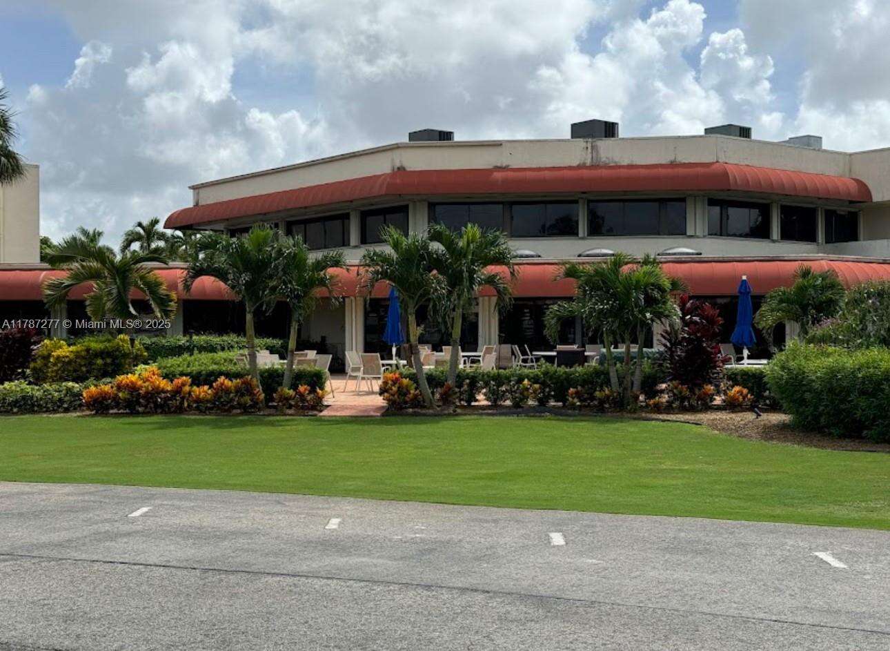 Unique Identifyer | Unit #206 Unit #206 | Picture 34