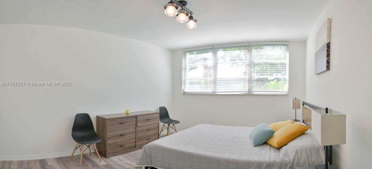 Unique Identifyer | Unit #206 Unit #206 | Picture 10