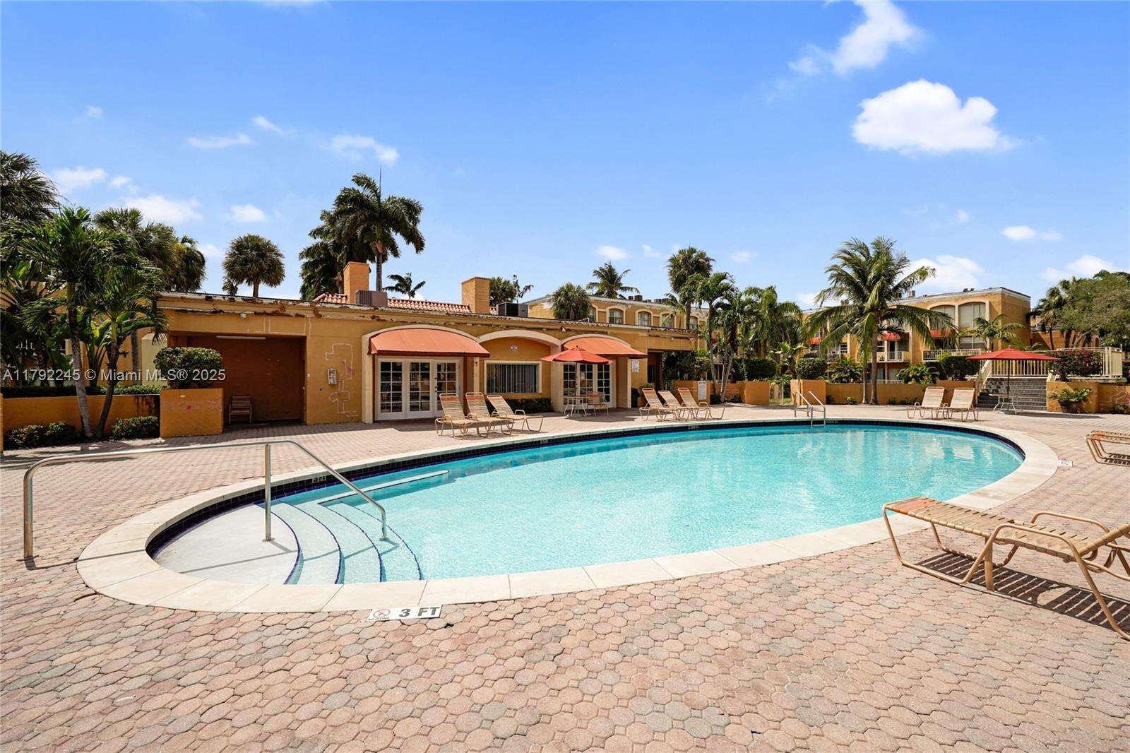 Venetian Gardens At Country Club Of Miami | Unit #P208 Unit #P208 | Picture 33