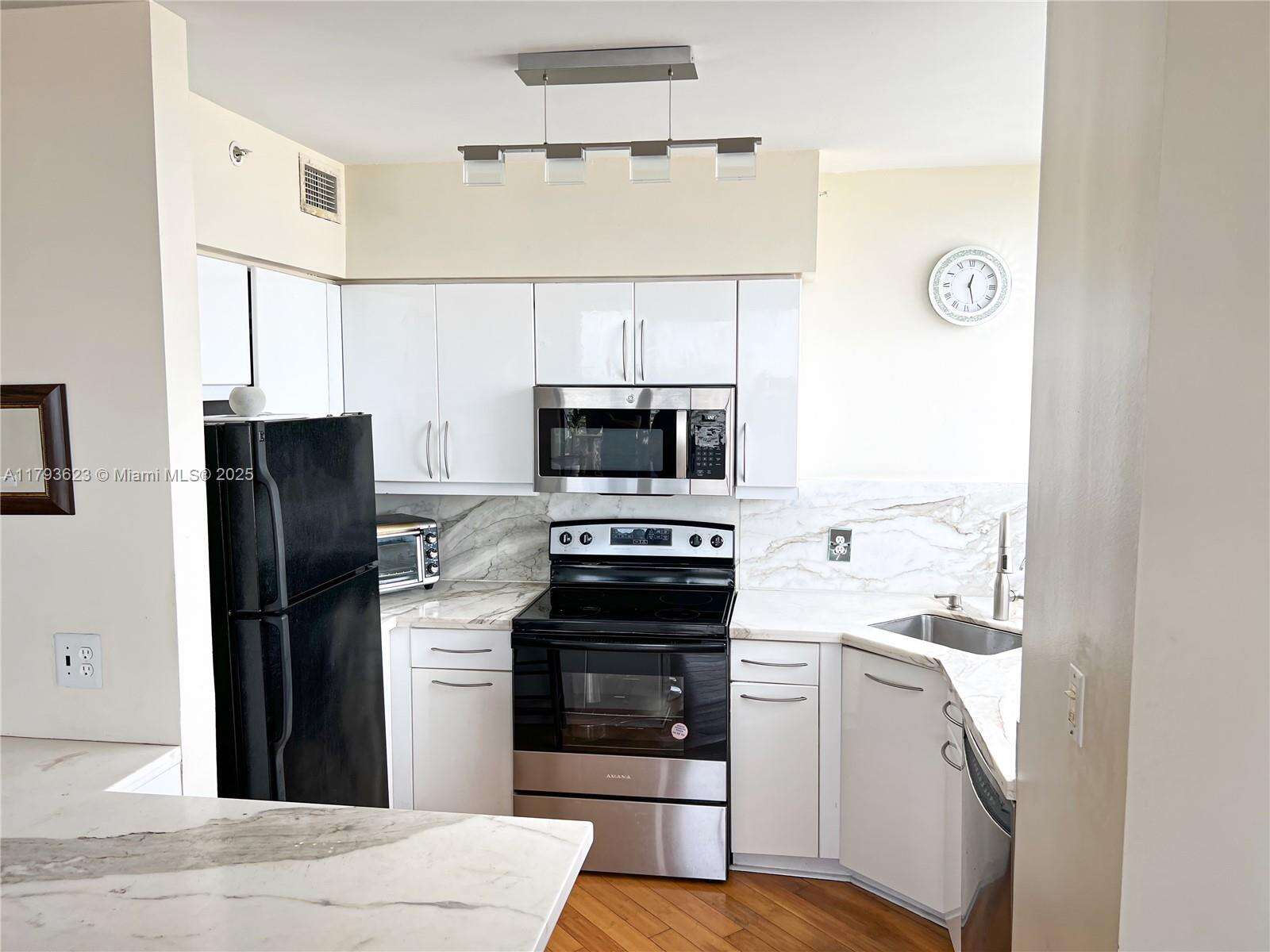 The Waverly At South Beach | Unit #1013 Unit #1013 | Picture 6
