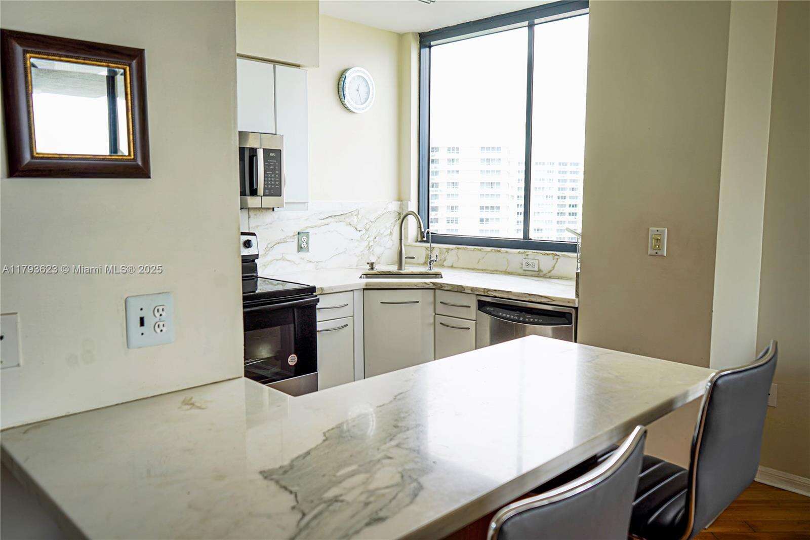The Waverly At South Beach | Unit #1013 Unit #1013 | Picture 7