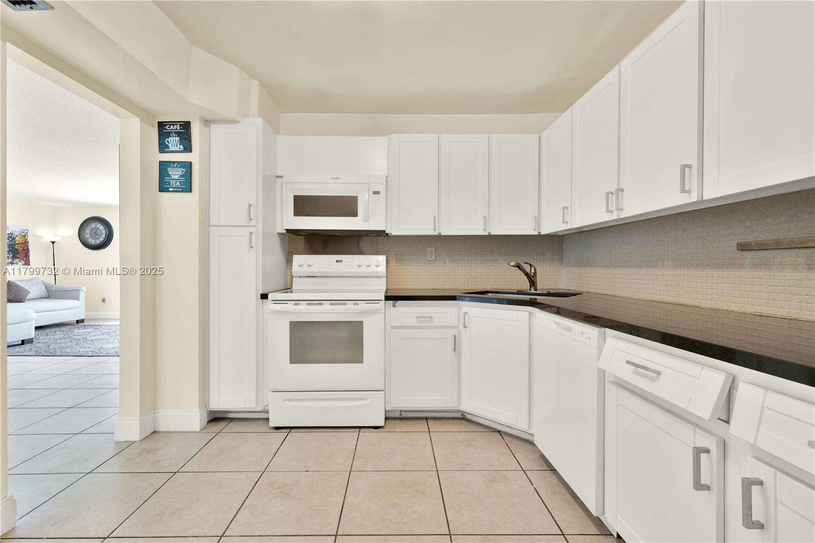 Commodore Plaza Condo Tower Bldg | Unit #504 Unit #504 | Picture 21