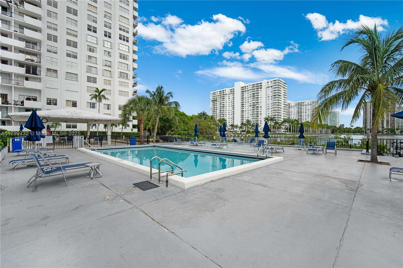 Commodore Plaza Condo Tower Bldg | Unit #504 Unit #504 | Picture 34