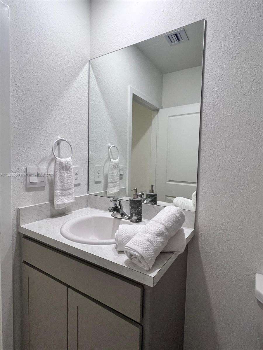 Sebastian Place | N/A N/A | Picture 17