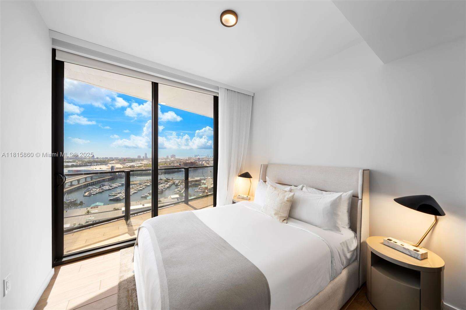 398 Ne 5th Street | Unit #1809 Unit #1809 | Picture 11