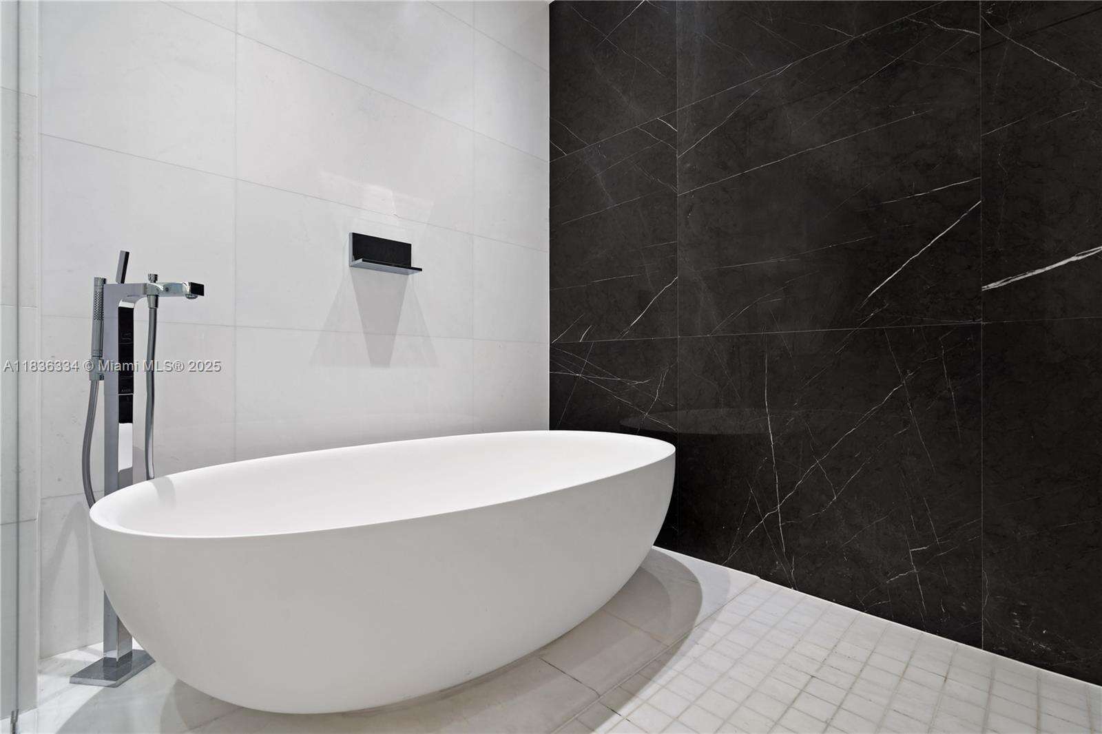 Aston Martin Residences | Unit #4707 Unit #4707 | Picture 4