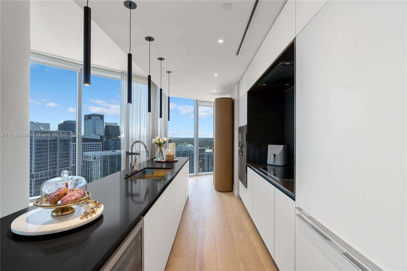 Aston Martin Residences | Unit #4707 Unit #4707 | Picture 5