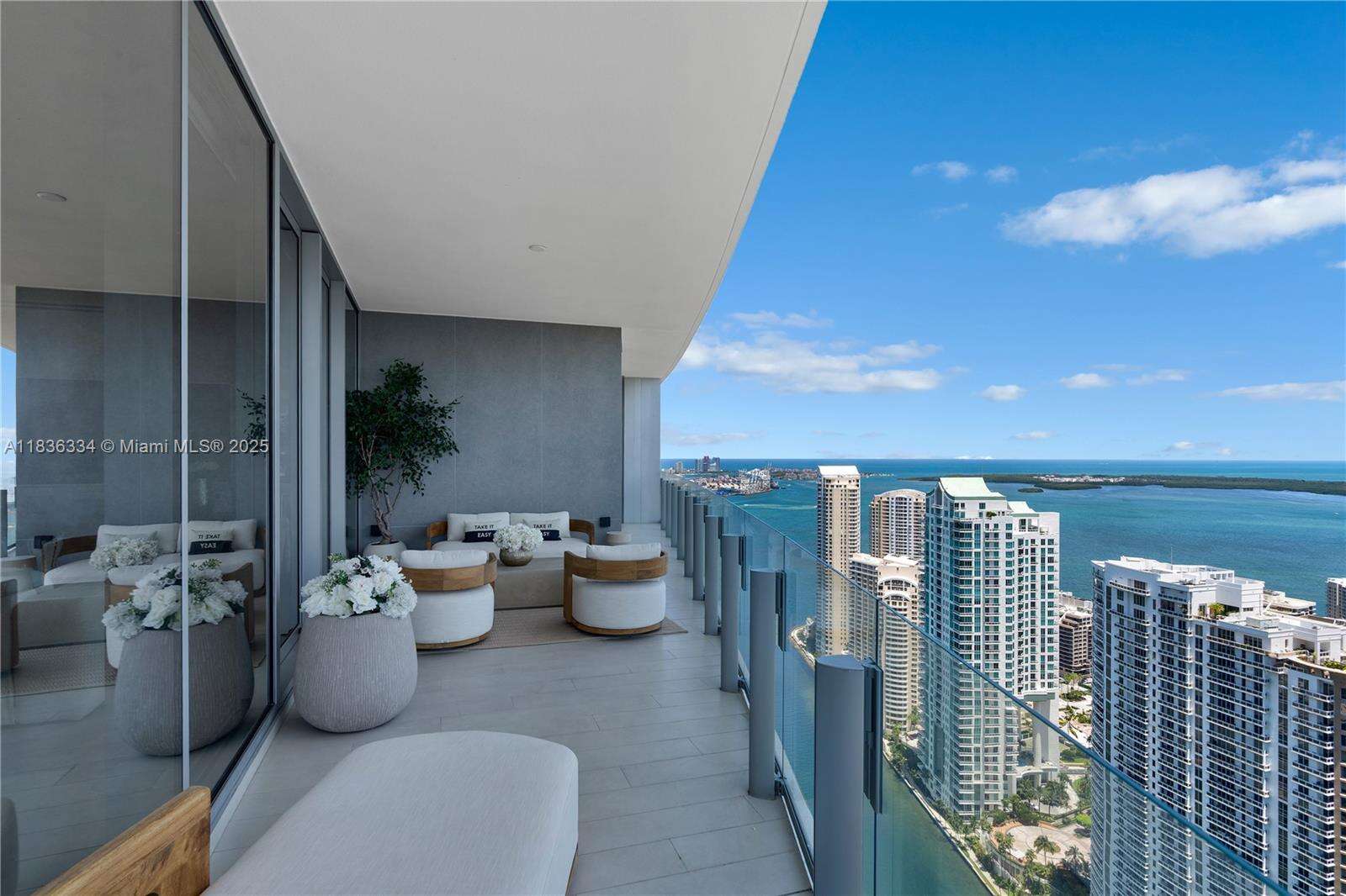 Aston Martin Residences | Unit #4707 Unit #4707 | Picture 7