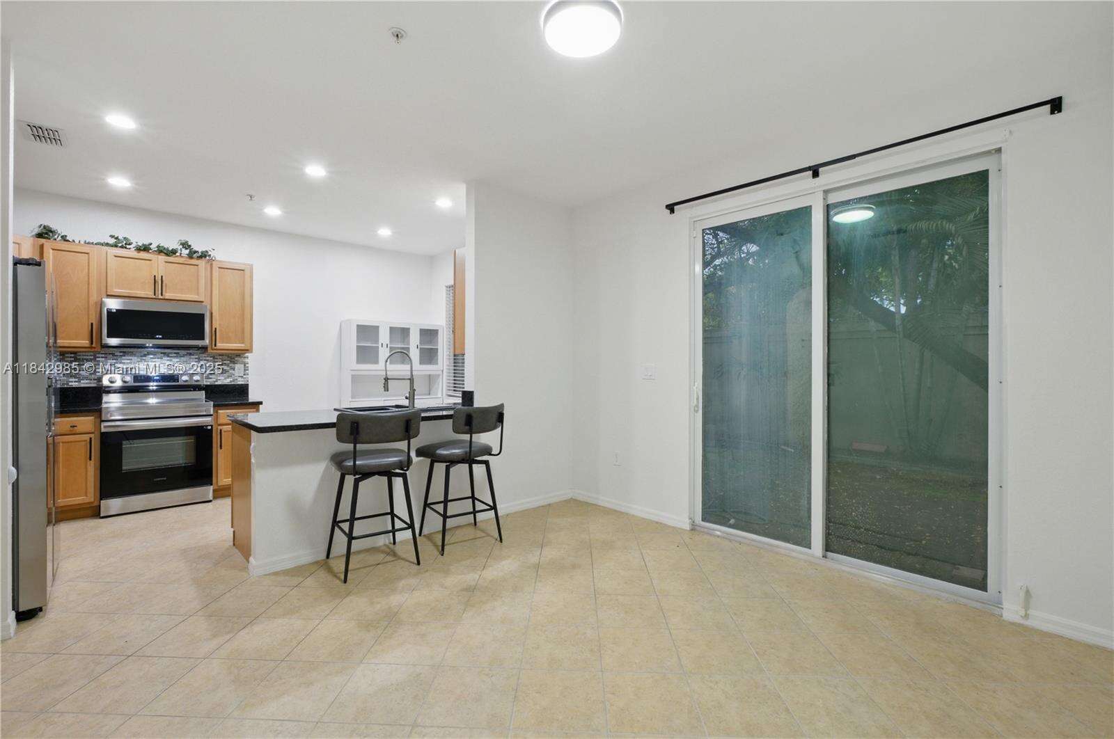 Tuscan Villas Condo Phase 9 | Unit #307 Unit #307 | Picture 7