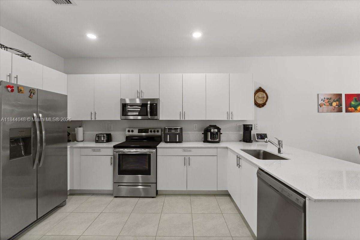 Silver Palm Residential Homes | N/A N/A | Picture 9