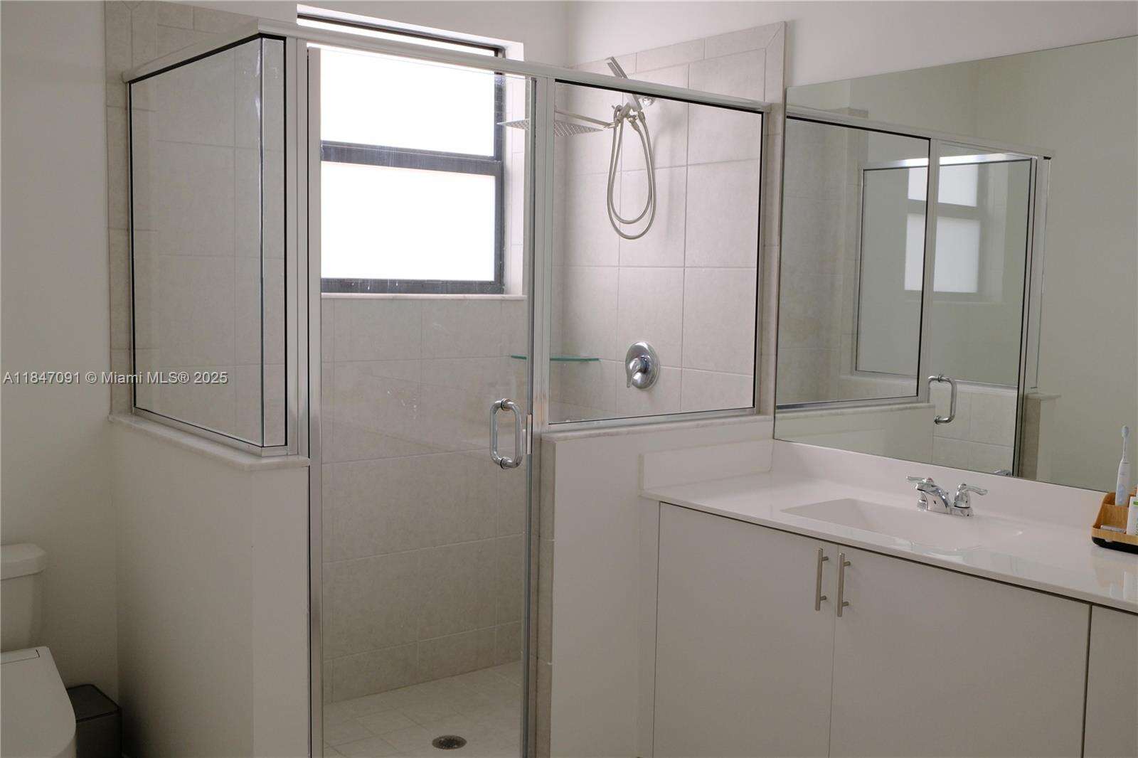 Kendall Assemblage North | N/A N/A | Picture 42