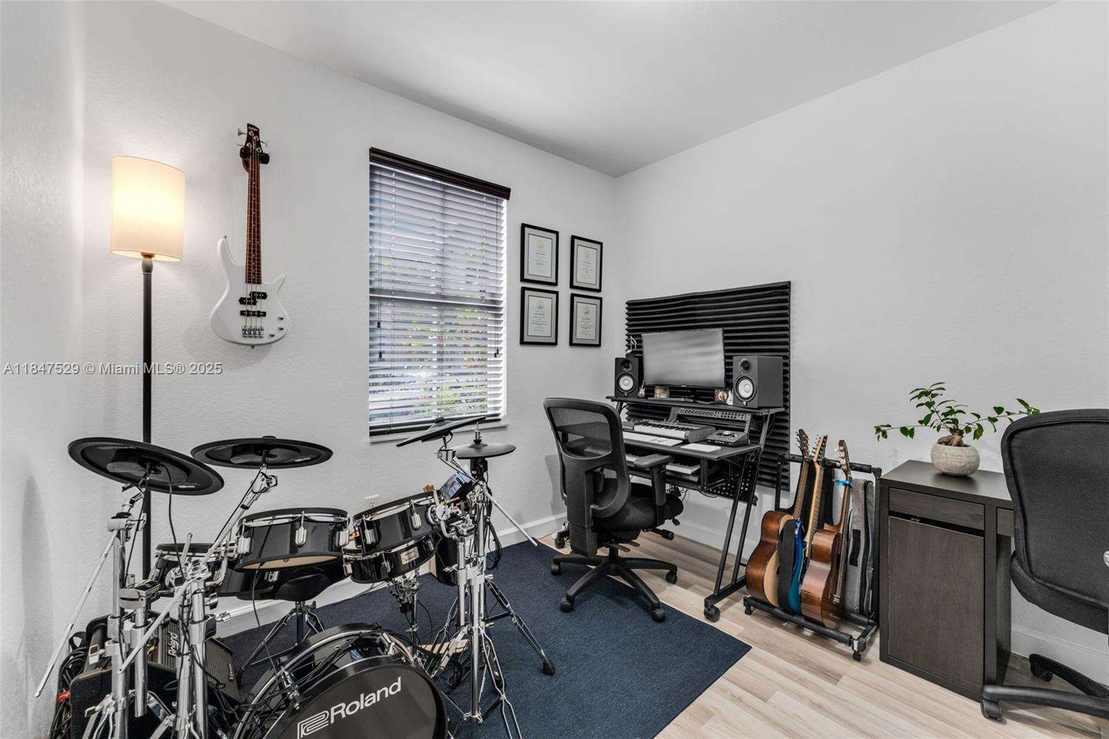 Fiji Condo No 1 | Unit #10 Unit #10 | Picture 13