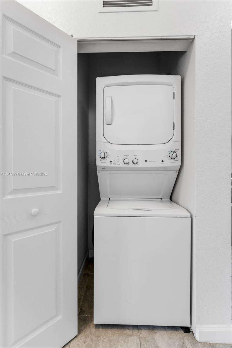 Fiji Condo No 1 | Unit #10 Unit #10 | Picture 15