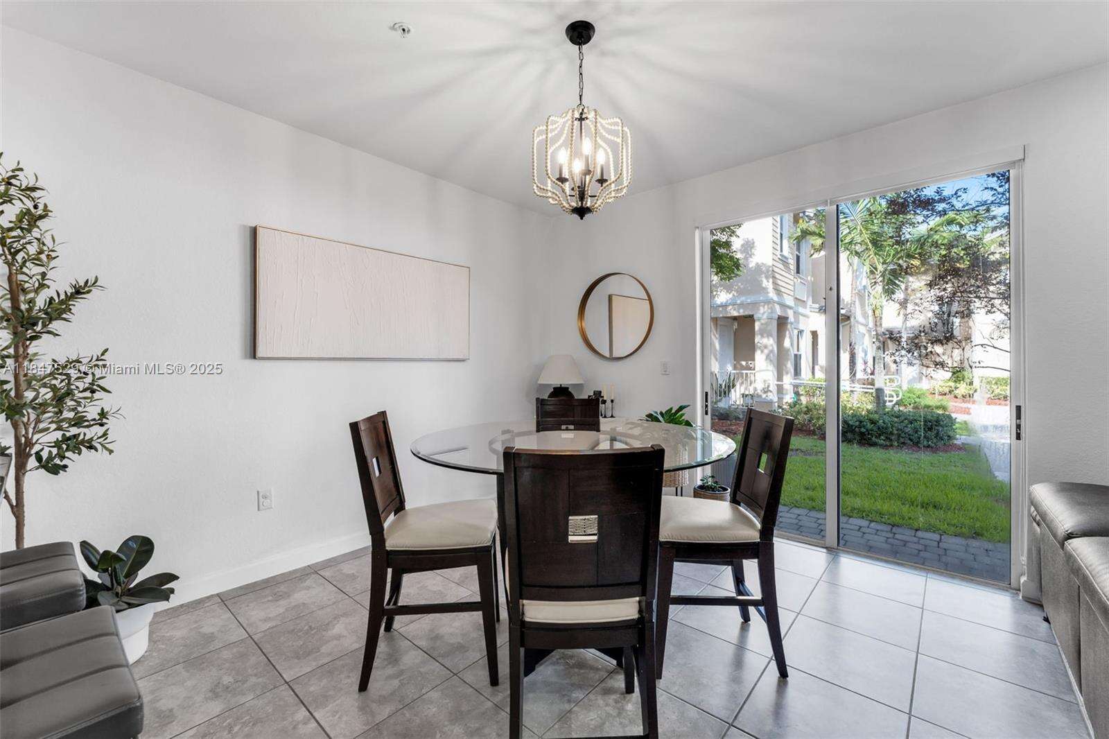 Fiji Condo No 1 | Unit #10 Unit #10 | Picture 5