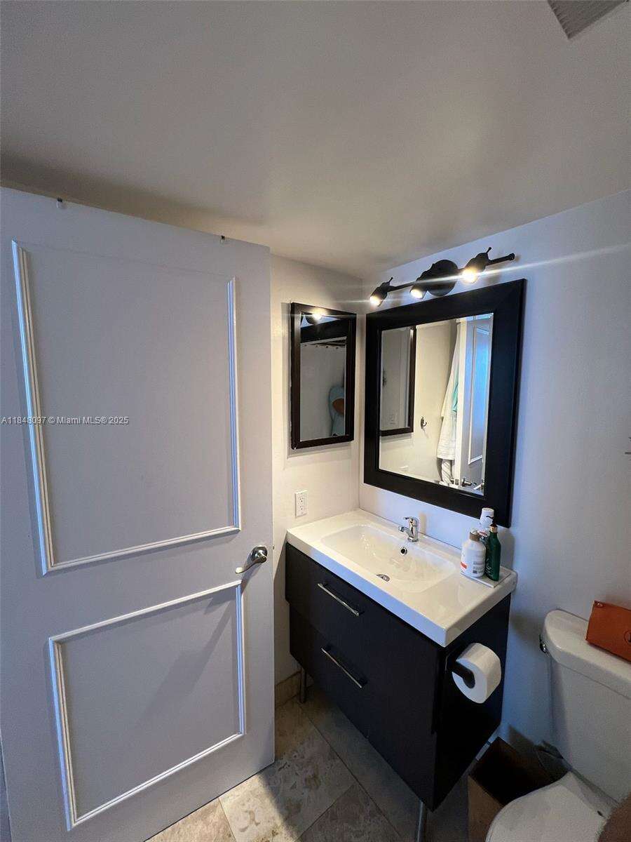 Brickell Key Ii | Unit #1524 Unit #1524 | Picture 24