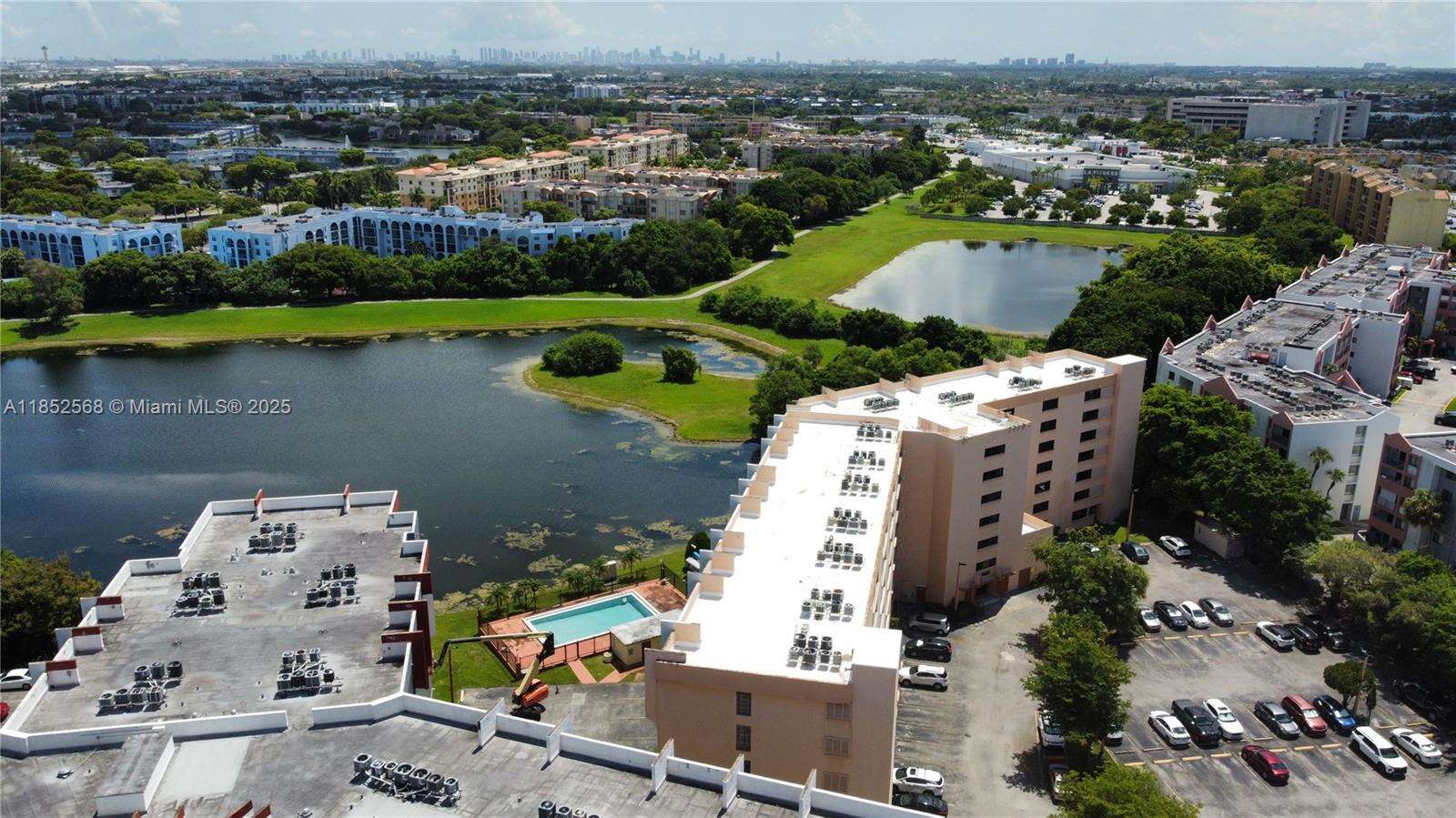 Golfview Cl Fontainbl Pk | Unit #504 Unit #504 | Picture 20