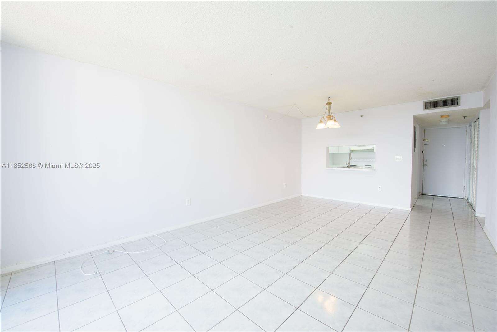 Golfview Cl Fontainbl Pk | Unit #504 Unit #504 | Picture 5
