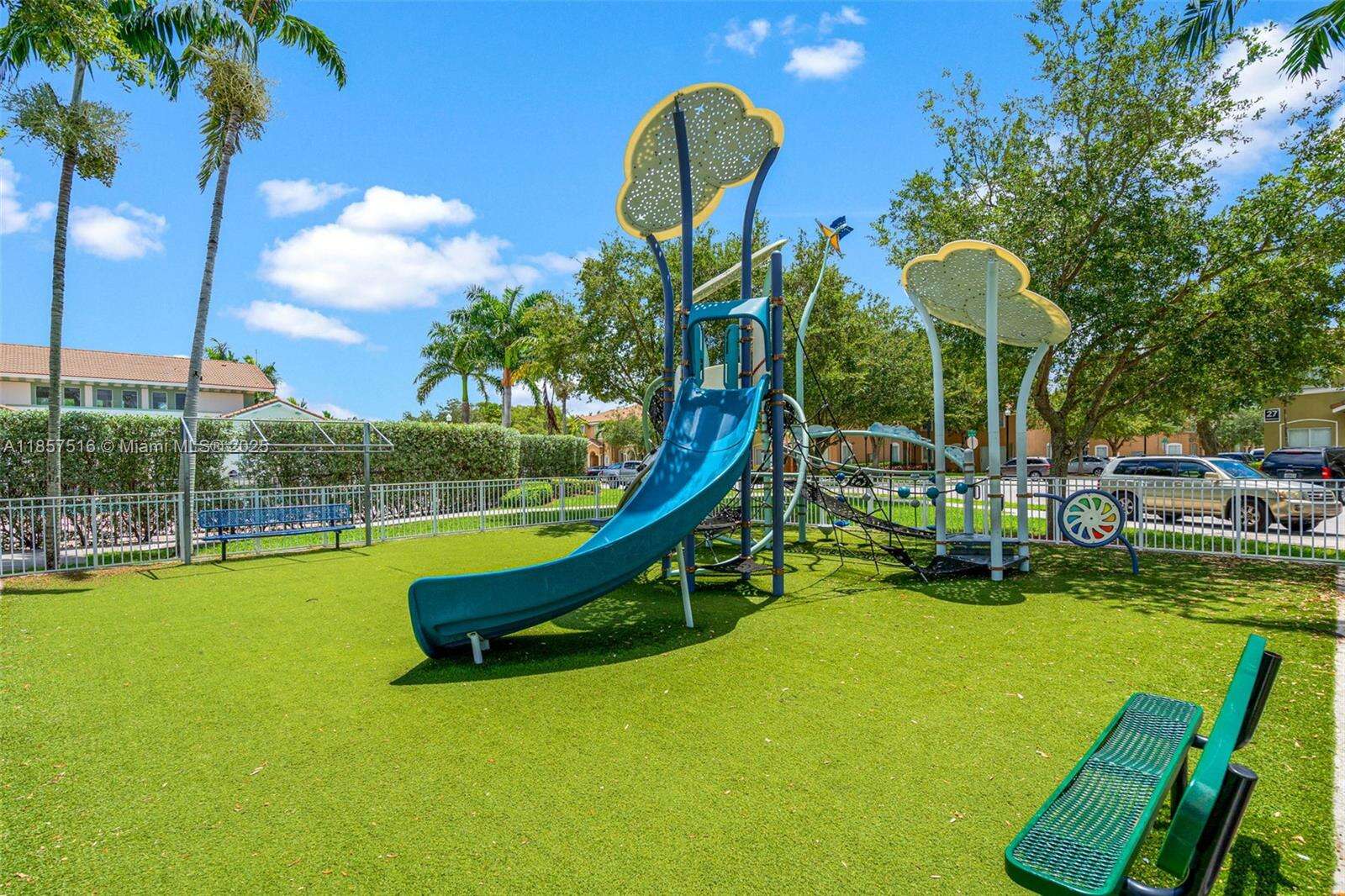 Towns At Seascape | N/A N/A | Picture 29