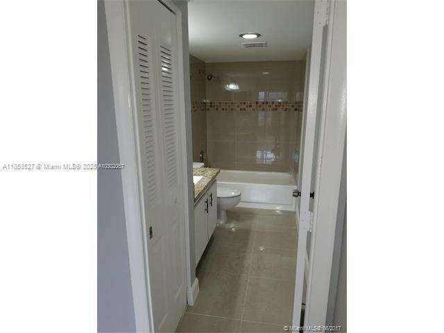 The Manors Of Inverrary I 5 | Unit #505 Unit #505 | Picture 11