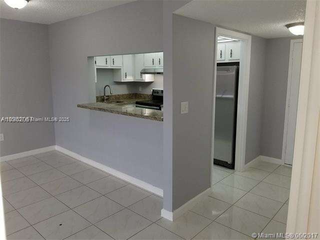 The Manors Of Inverrary I 5 | Unit #505 Unit #505 | Picture 7