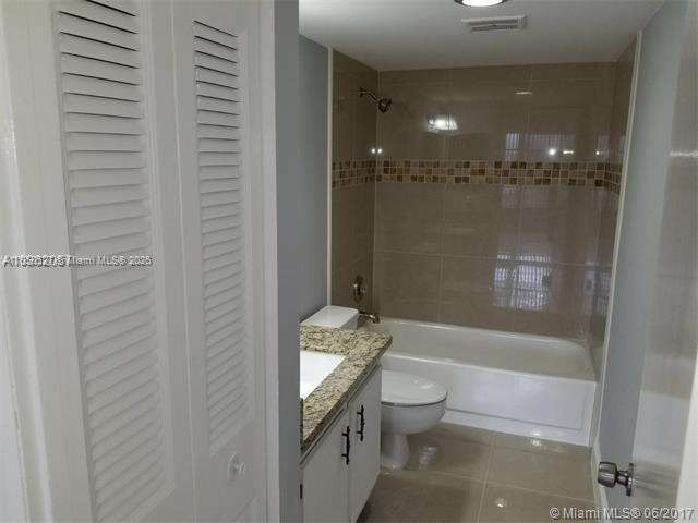 The Manors Of Inverrary I 5 | Unit #505 Unit #505 | Picture 10