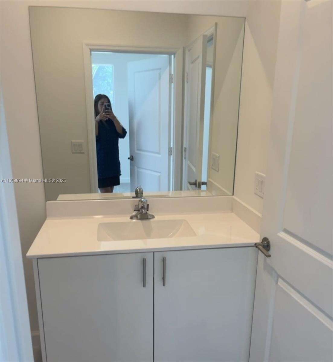 Stein Assemblage | N/A N/A | Picture 7