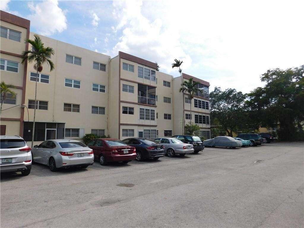 Majestic Gardens Condominium D | Unit #406 Unit #406 | Picture 2
