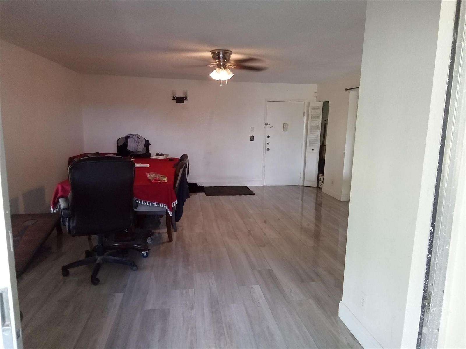 Majestic Gardens Condominium D | Unit #406 Unit #406 | Picture 31