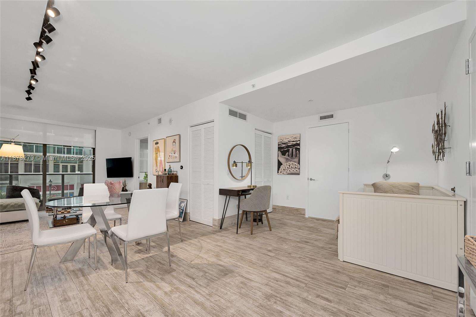 Mybrickell | Unit #304 Unit #304 | Picture 6