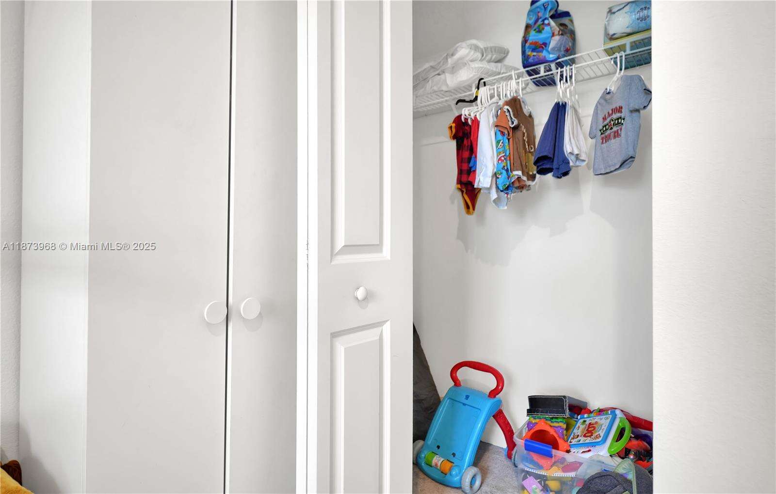 Stein Assemblage | N/A N/A | Picture 15