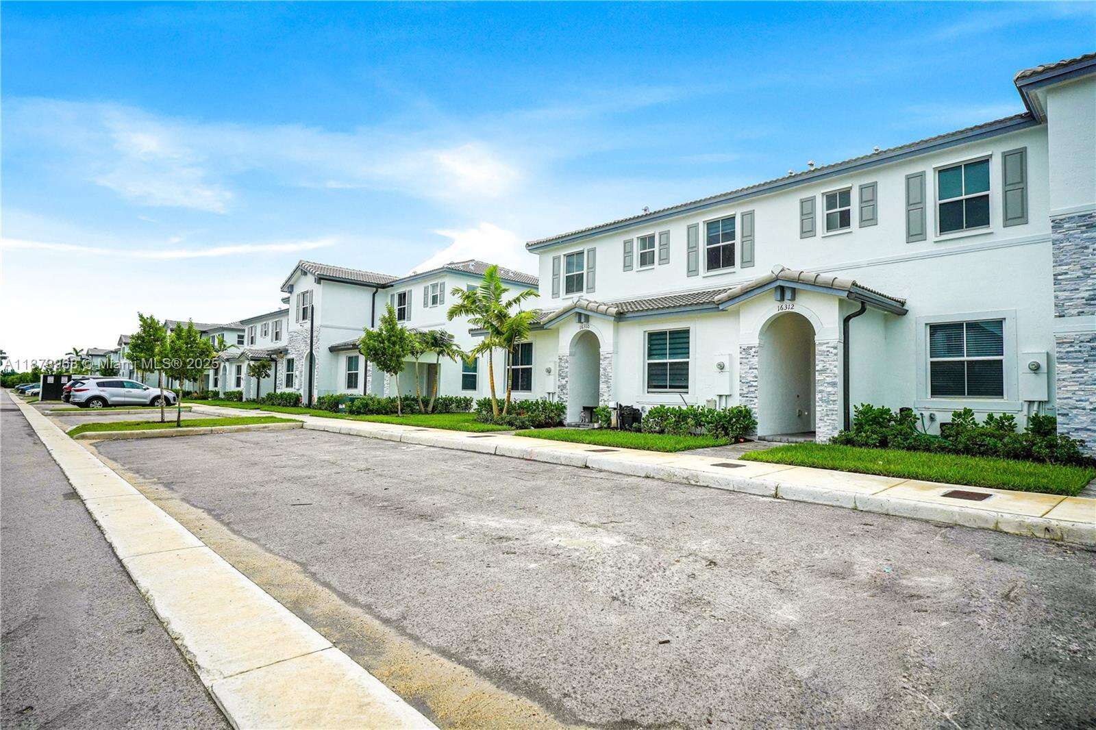 Stein Assemblage | N/A N/A | Picture 4