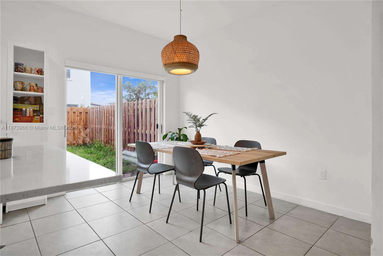 Stein Assemblage | N/A N/A | Picture 9