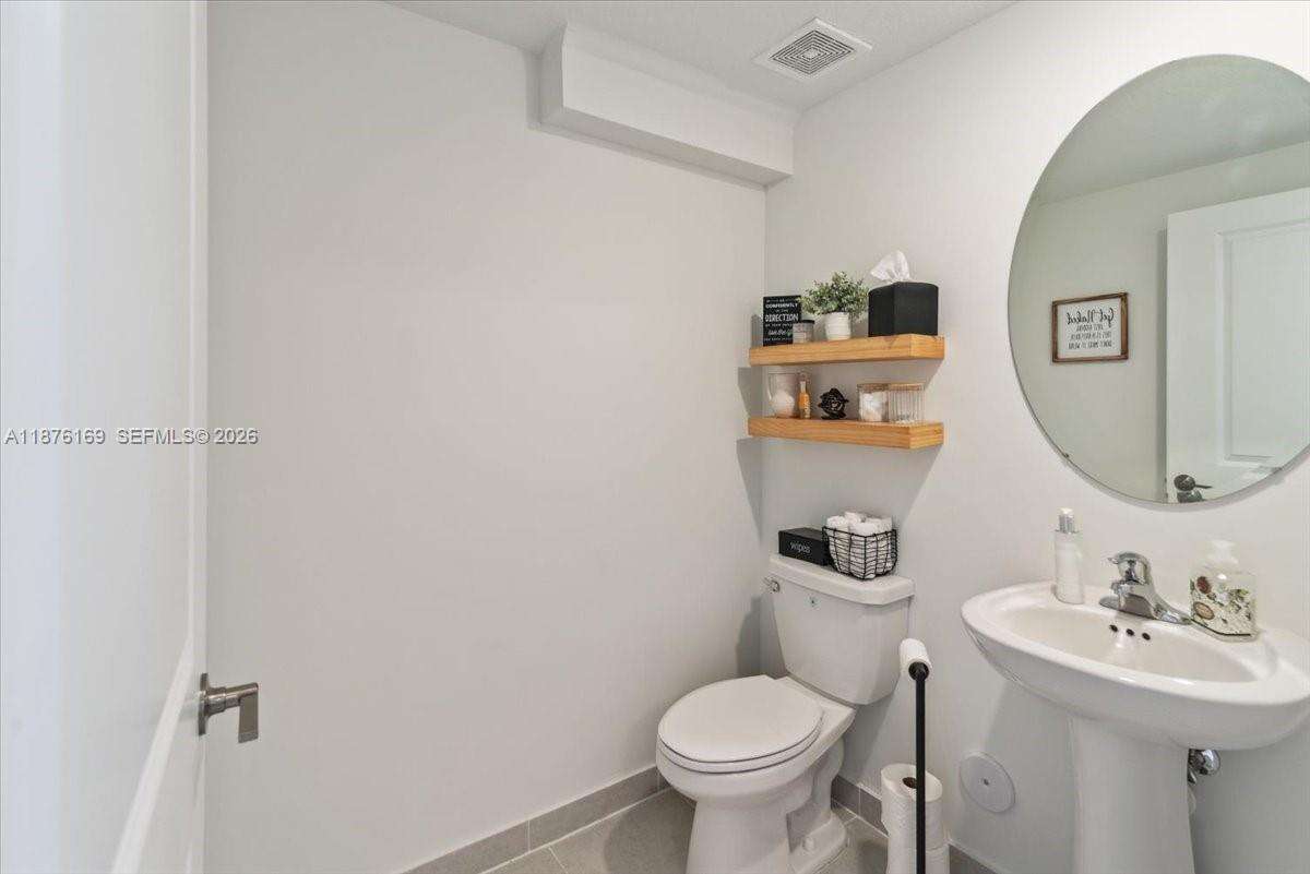 Pine Isle | Unit #13378 Unit #13378 | Picture 12