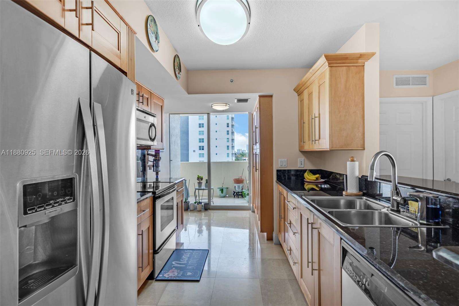 Gables Marquis | Unit #801 Unit #801 | Picture 3