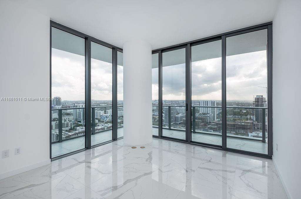 Gran Paraiso | Unit #3101 Unit #3101 | Picture 15