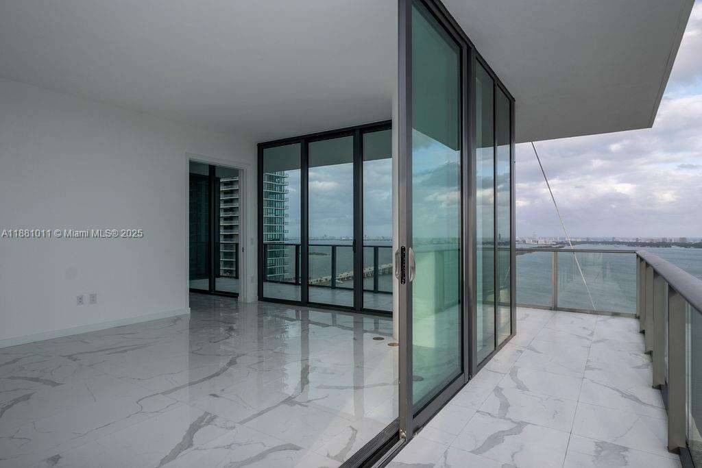 Gran Paraiso | Unit #3101 Unit #3101 | Picture 20