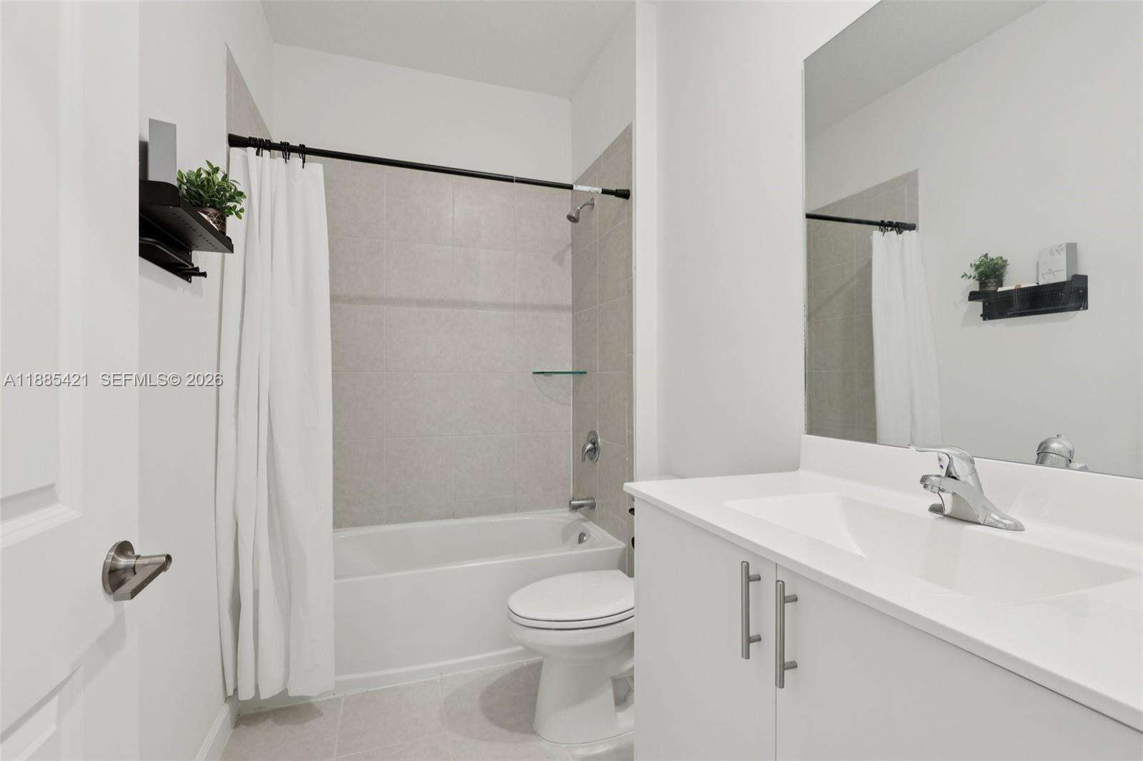 Lake Victoria Townhomes | N/A N/A | Picture 14