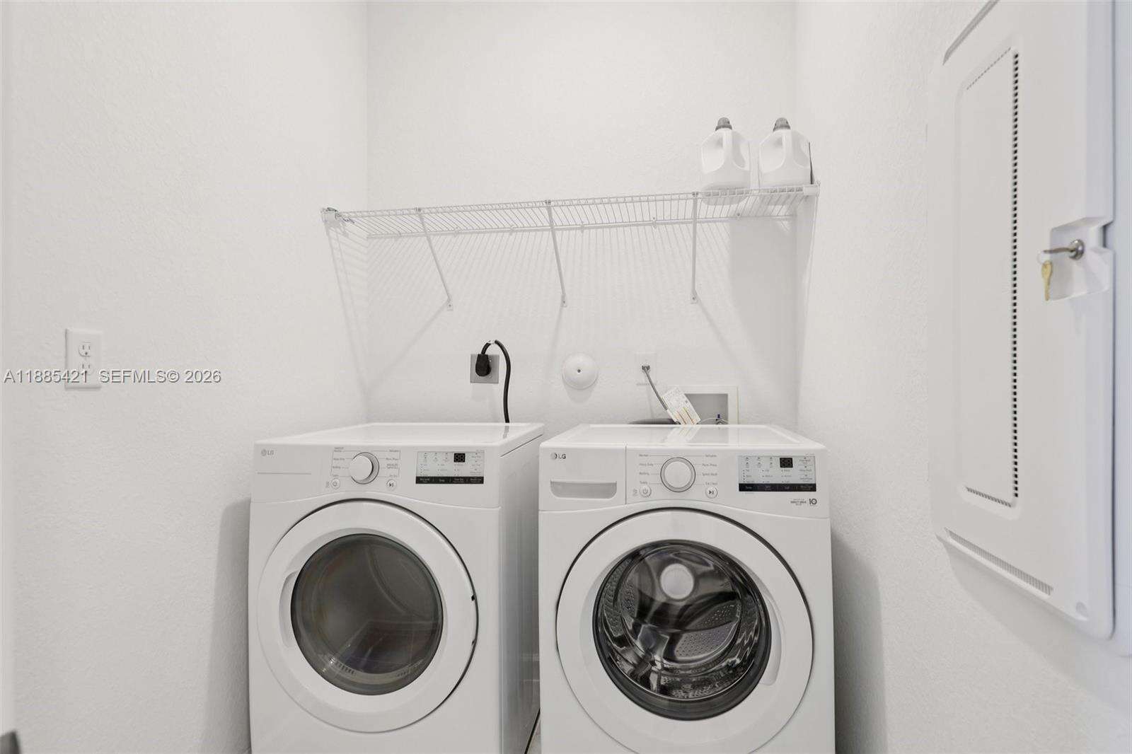 Lake Victoria Townhomes | N/A N/A | Picture 18