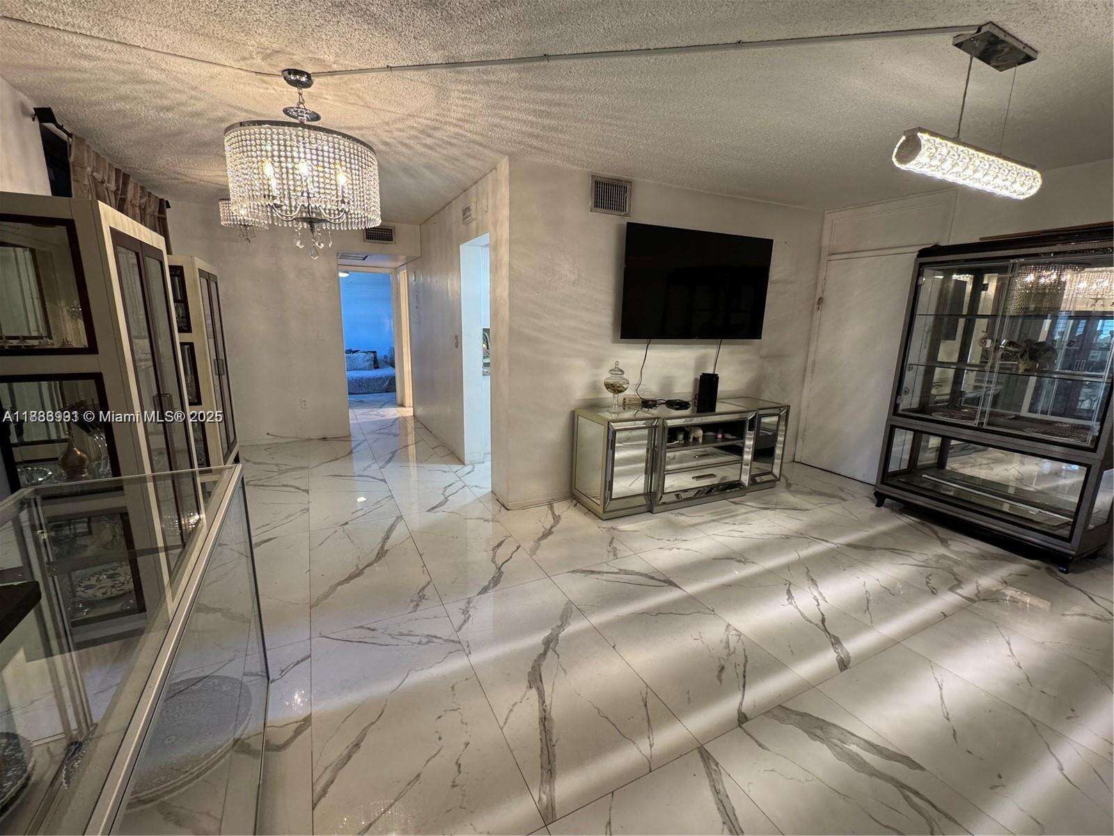 Point East One Condo Bldg D | Unit #D102 Unit #D102 | Picture 2