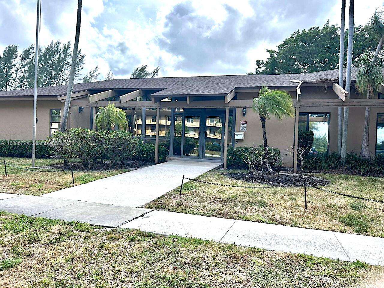 Waters Edge Towers | Unit #107 Unit #107 | Picture 19