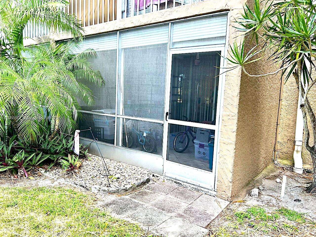 Waters Edge Towers | Unit #107 Unit #107 | Picture 21