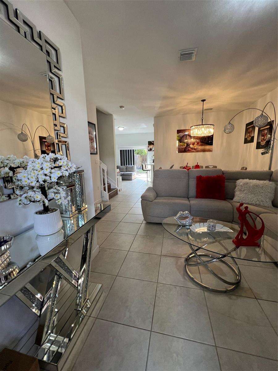 Baywinds Of Galapagos First Addition | Unit #3772 Unit #3772 | Picture 3