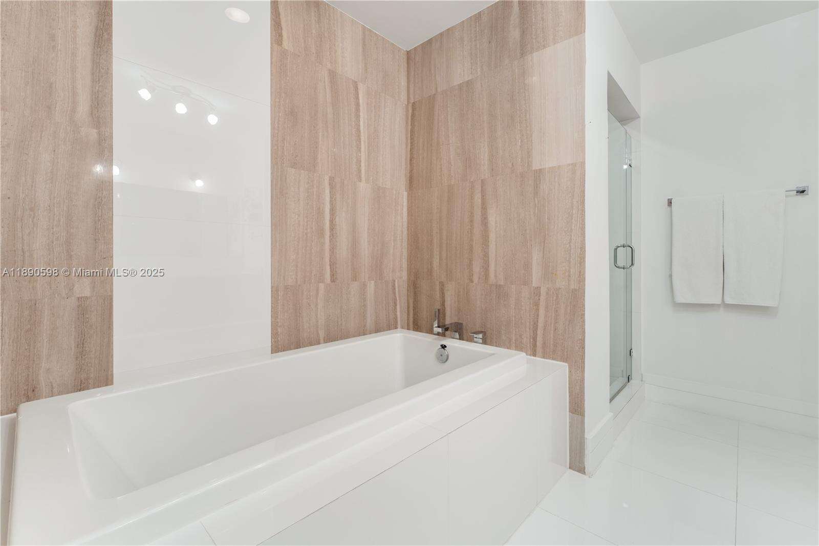 Four Midtown Miami | Unit #PH7 Unit #PH7 | Picture 24