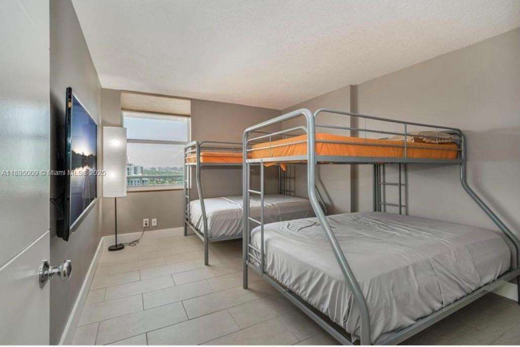 The Berkley South | Unit #19H Unit #19H | Picture 5