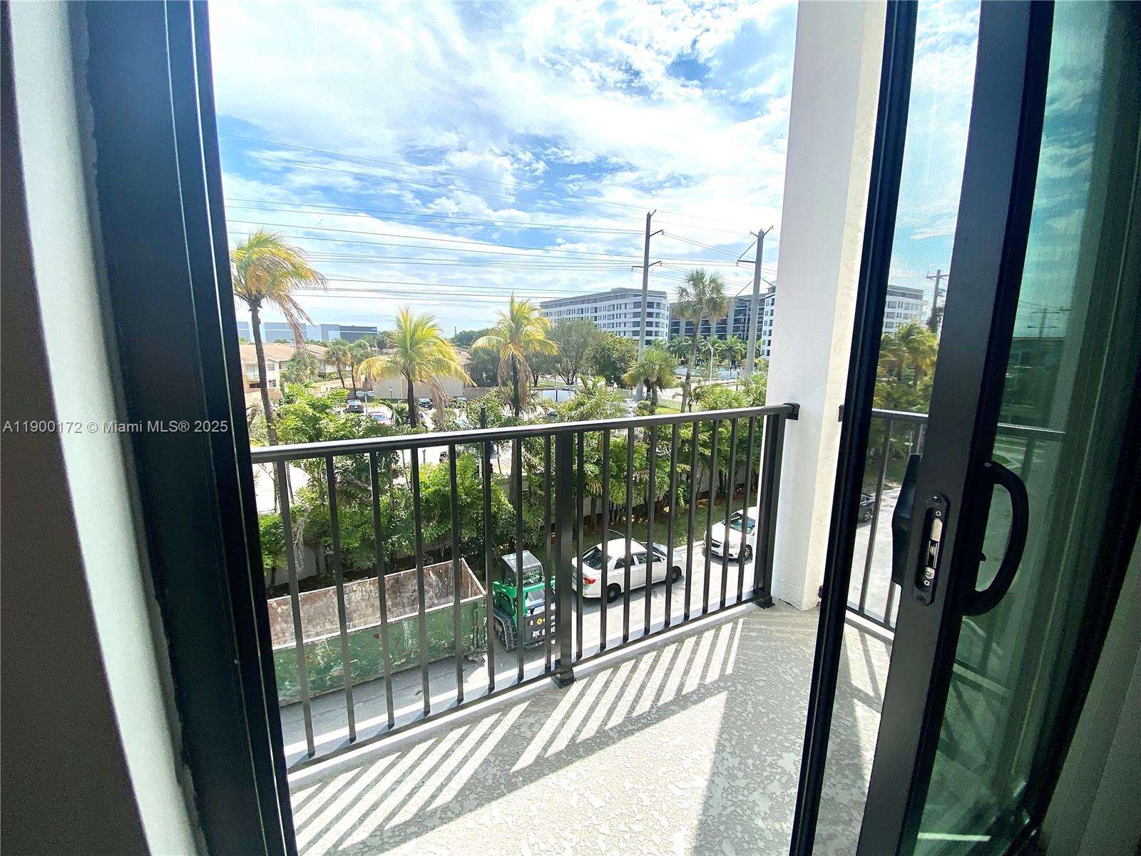 Urbana At The Residences Condo No 3 | Unit #F-311 Unit #F-311 | Picture 8